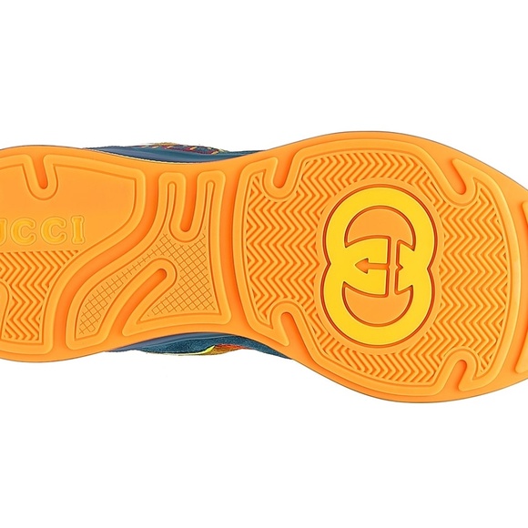 Gucci Ultrapace Mid-Top Sneakers - Picture 9 of 16